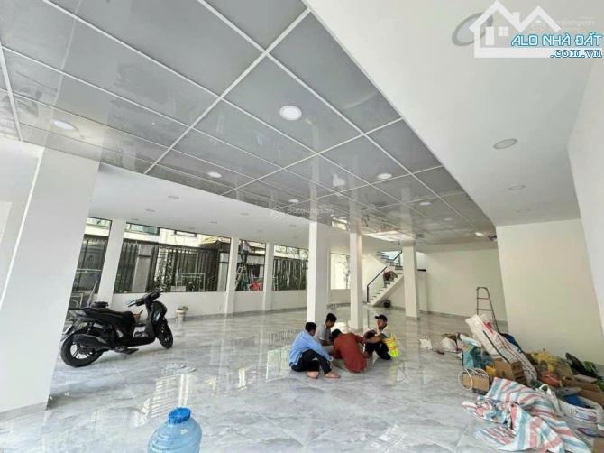Bán nhà MT 23 Thạch Thị Thanh, Tân Định, Quận 1. DT 9.5x17m Giá 59 tỷ TL - 6
