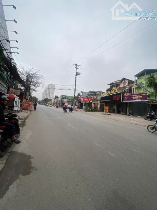 LIỀN KỀ PHÂN LÔ VỈA HÈ Ô TÔ TRÁNH CẦU BƯƠU KIẾN HƯNG HÀ ĐÔNG KINH DOANH VĂN PHÒNG 70m 11 T - 6