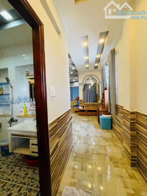 Nhà mặt tiền luỹ bán bích q tân phú 5x13 3 tẩng btct - 7