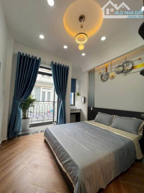 Hóc Môn - 1 trệt 2 lầu - Xuân Thới Thượng - 90m2- 3pn - 8