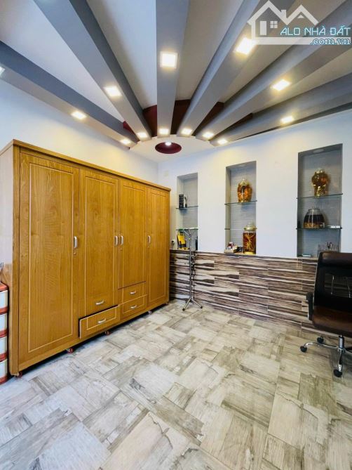 Nhà mặt tiền luỹ bán bích q tân phú 5x13 3 tẩng btct - 9