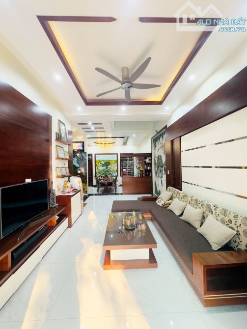 Bán nhà khu dự án Nam Sông Lạch Tray Tuyến 2 Phạm Văn Đồng. DT 150m2 x4T