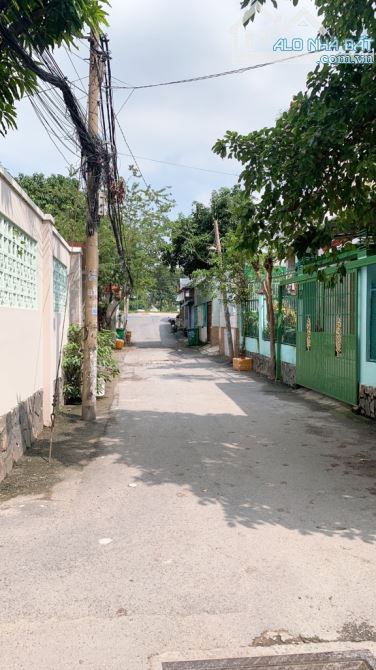 297M2, GIẢM GIÁ 7 TỶ, KẸT TIỀN BÁN GẤP ĐẤT LÔ GÓC LINH ĐÔNG CHỈ 21 TỶ