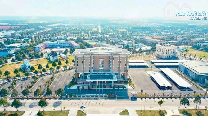 Nóng! Ngay trường Trung học cơ sở Lai Uyên xuất hiện 1 lô sổ sẵn ngộp hơn lúc mua 200triệu