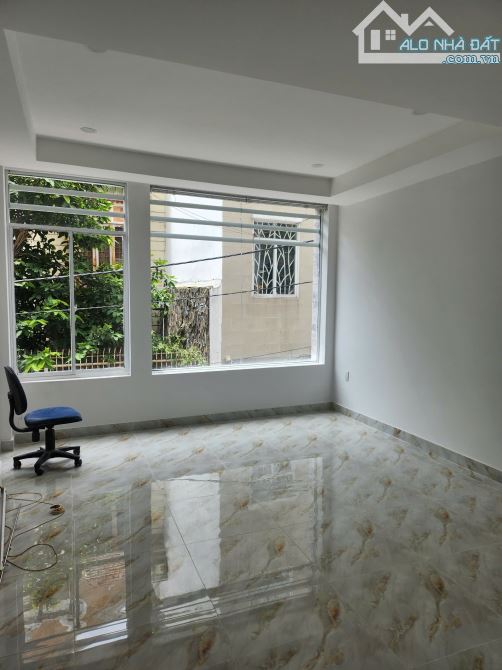 NHÀ MỚI Ở NGAY. HXT ĐƯỜNG HỒ BIỂU CHÁNH, PN, 4X11M, TRỆT, 3 LẦU, ST, GIÁ CHỈ 11.3 TỶ ( TL)
