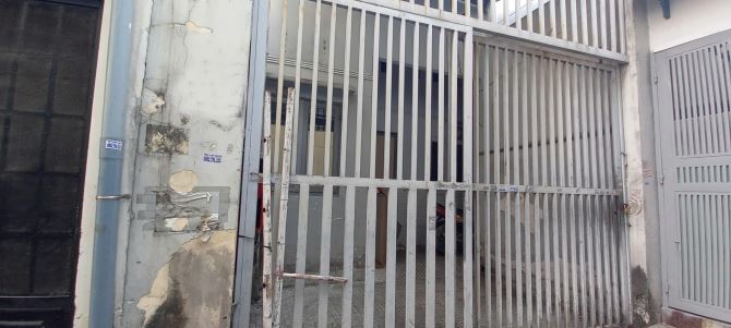 Bán gấp nhà Cấp 4, 4x17m Nguyễn Kiệm P.3 Gò Vấp, Chỉ 70tr/m2 Rẻ, Gần chợ Tân Sơn Nhất. GẦN