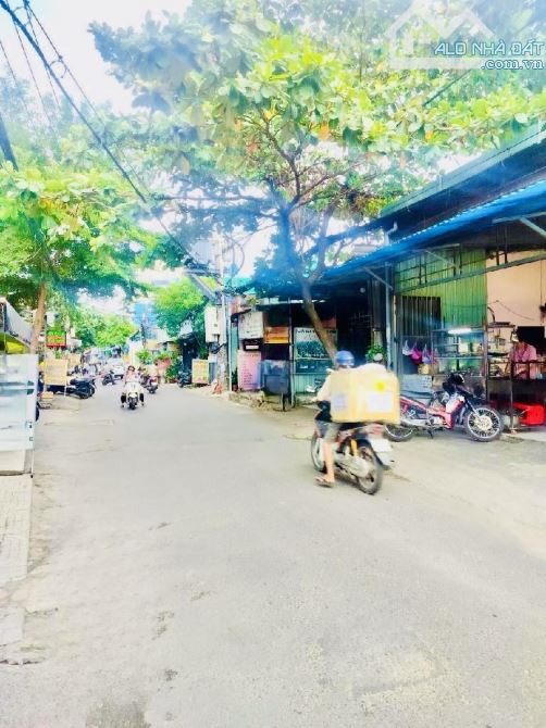 BÁN NHÀ HXH ĐỖ CỬA – CÁCH MẶT TIỀN 25M – HUỲNH VĂN NGHỆ, GÒ VẤP 64m2 - NHỈNH 5 tỷ 1