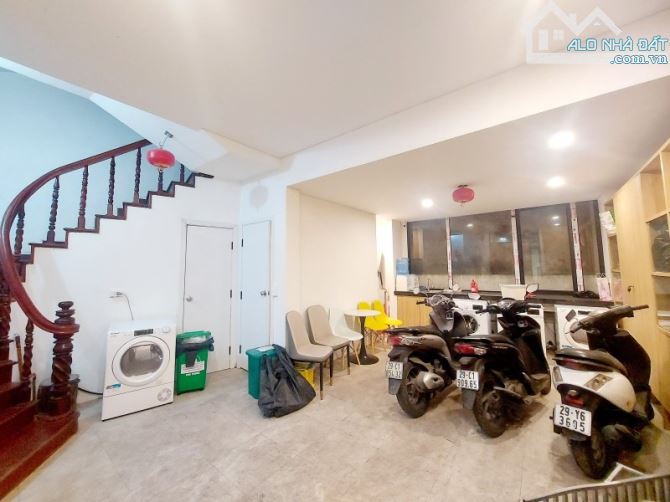 Bán nhà Lê Thánh Tông Hoàn Kiếm Dt 45m2 6 tầng mt 3,6 m Giá 13,8 tỷ lh Huyền 7X