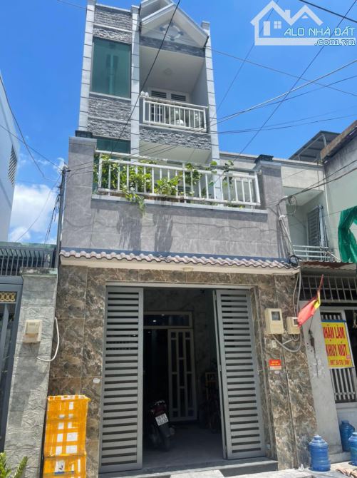 Mặt tiền Nguyễn Văn Luông Q6 ngay vòng xoay 50m2 cho thuê kinh doanh đỉnh, nhỉnh 7 tỷ TL