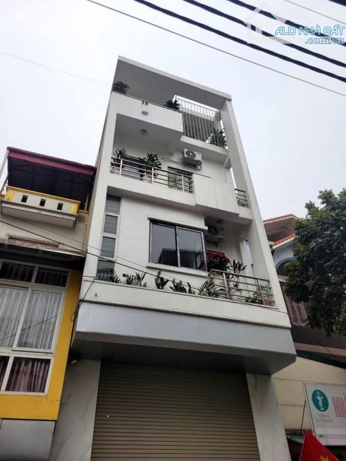 CẦN BÁN NHÀ QUANG TRUNG HÀ ĐÔNG OTÔ VÀO NHÀ- 70M x 5T GIÁ CHỈ 12,5 TỶ
