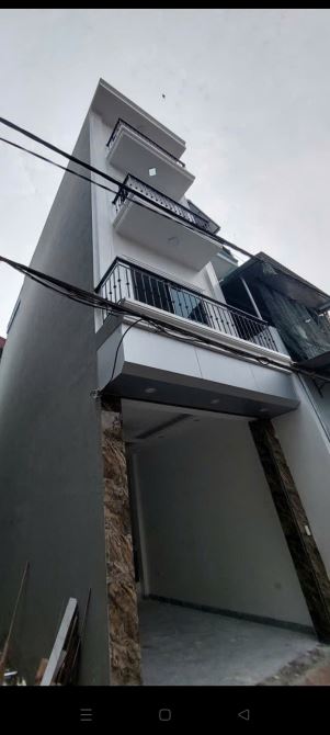 Đông Mỹ, Thanh Trì, DT: 51m, nhà 5 tầng, ô tô vào đất, giá: 5.5 tỷ gần trường C3 Đông Mỹ