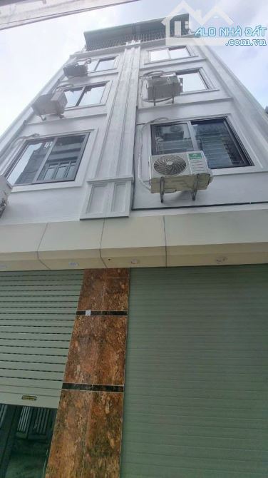 Bán nhà Phố Dương Văn Bé, Tân Khai,  38m2 x 5 tầng, ô tô 1m, Giá: 6,2 tỷ( ctl)
