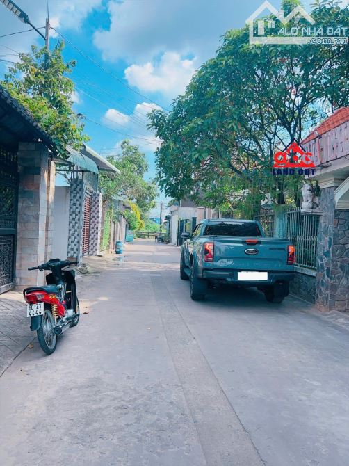 Bán nhà 147m2 vị trí 2 Đồng Khởi Ngay Big Tân Phong Tp Biên Hoà