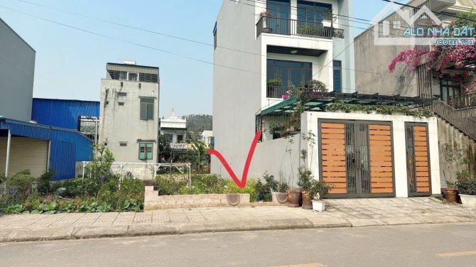 🌎 Hàng Siêu Hiếm - Duy Nhất 1 Lô - Tuyến 1 . Đối diện dãy shop hous dự án VLAST