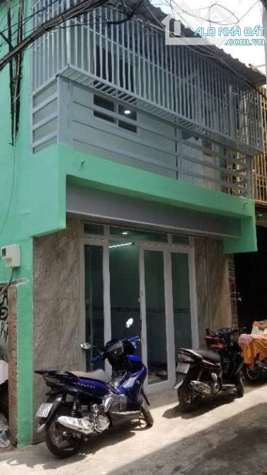 Hẻm ba gác rộng rãi - nhà 2 tầng - ngang 4.2m - khu VIP Tân Phú - chỉ 3.6 tỷ