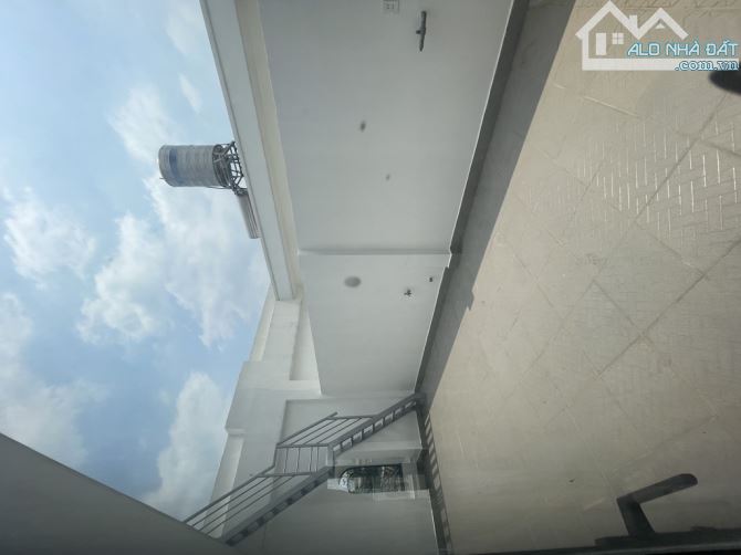 cần bán BIỆT THỰ LIỀN KỀ, 80 M2, 4 TẦNG, 4 PN, GARA OTO, Đông Hưng Thuận 10B Quận 12 - 11