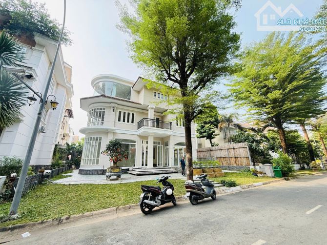 Bán Biệt Thự Đẹp Khu Lan Anh Village DT:372m2(18mx20m) 1 Trệt 2 Lầu-Giá 200 Tỷ TL - 1