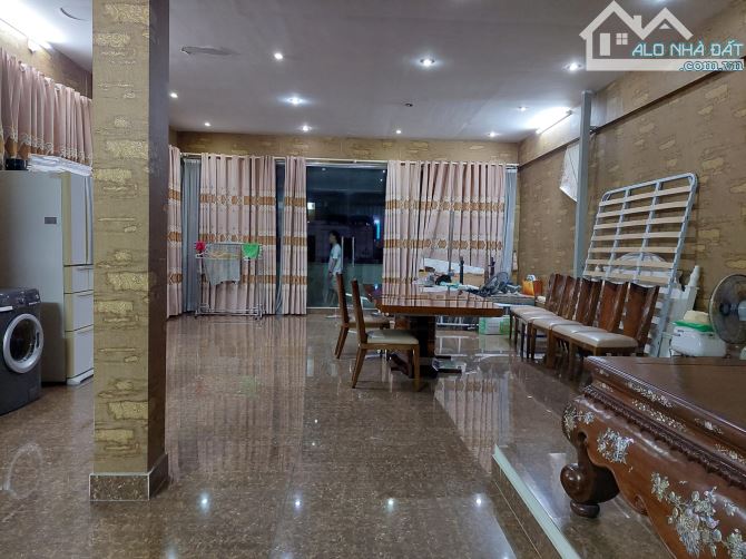 Bán nhà phân lô Nguyễn Thị Định 105m2 - 6T - MT 6.5m. Ô tô tránh - Thang máy - Kinh Doanh - 1