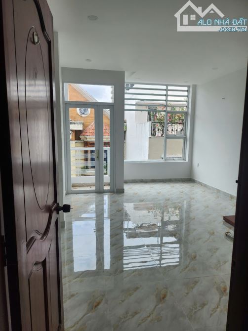 NHÀ MỚI Ở NGAY. HXT ĐƯỜNG HỒ BIỂU CHÁNH, PN, 4X11M, TRỆT, 3 LẦU, ST, GIÁ CHỈ 11.3 TỶ ( TL) - 1