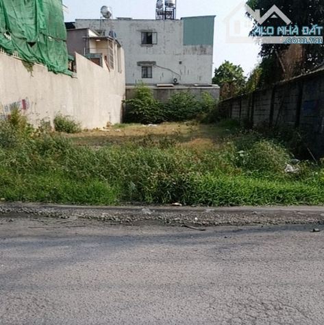 Cần bán gấp lô đất nằm ngày tt thị trấn đức hòa , sau chợ Đức Hòa 100m2 giá 920 triệu - 1