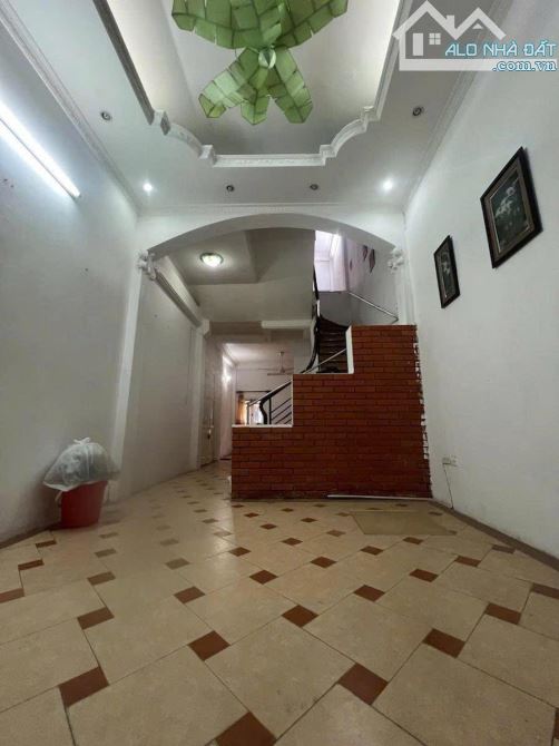 Cực hiếm nhà dân xây Đội Cấn Ba Đình gần phố 40m 4T giá 7.9 tỷ - 1