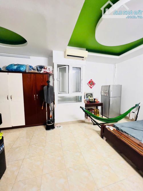 Cần bán gấp nhà hẻm xe hơi Tô Hiến Thành, Phường 14, Quận 10 DT: 6x16 KC; Trệt 2 tầng ST - 1