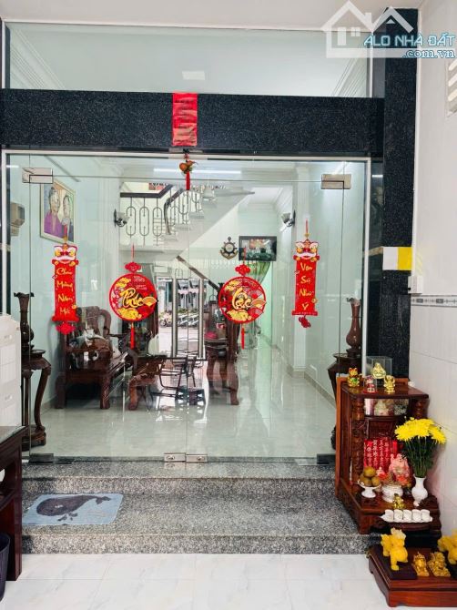 ✅ Bán nhà 1 trệt 2 lầu mặt tiền Nguyễn Đình Chiểu thuộc Phường 3 , TP Tân An _ 3.5 x 28m2 - 1