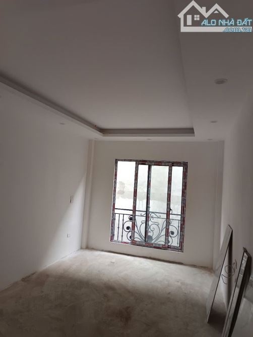 Bán nhà Đại Từ 6 tầng có thang máy 7.7 Tỷ - 1