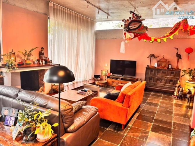 Q. Long Biên biệt thự nhà vườn 240m2, mặt tiền hơn 10m, lô góc, trước nhà ô tô tránh. - 1
