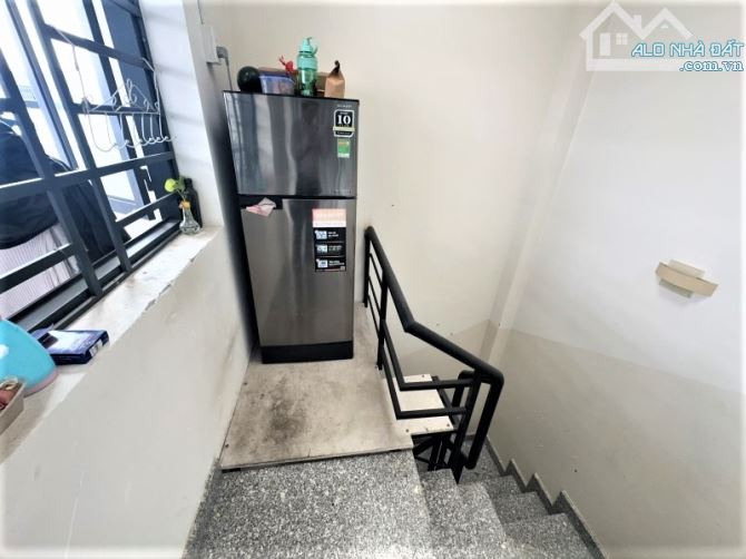10 TỶ HƠN - TÒA NHÀ 4 TẦNG KHAI THÁC CHDV 8 PHÒNG NGỦ - HẺM XE HƠI 6M HOÀNG SA - FULL NT - 1