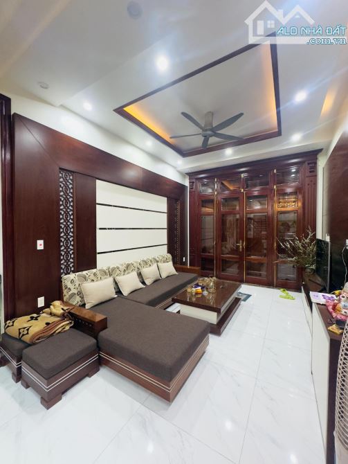 Bán nhà khu dự án Nam Sông Lạch Tray Tuyến 2 Phạm Văn Đồng. DT 150m2 x4T - 12