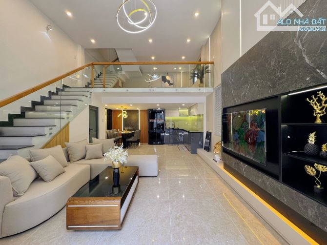 Bán nhà 3.5 tầng ngay chợ Cồn -tp ĐN - 2