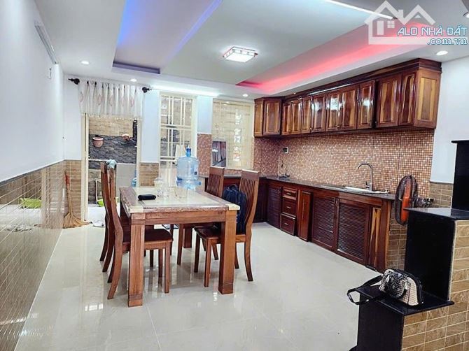 14 tỷ bán nhà mặt tiền đường số 8 phường 11 gò vấp - 2