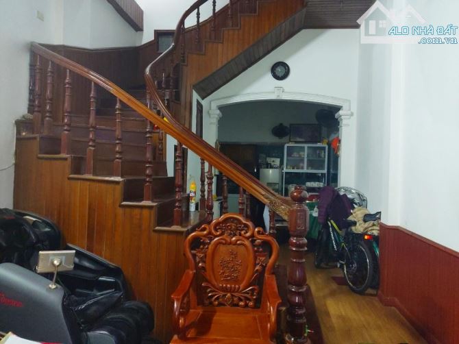 Nhà mặt phố Trần Đăng Ninh, Hà Đông, 40m2, vỉa hè, ô tô tránh, KD sầm uất - 2