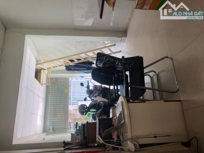 Giảm giá mạnh, bán nhà 86m2 Quang Trung, Phường 10, Gò Vấp, SHR - 2