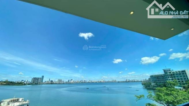 Bán nhà 300m2 mặt phố Lạc Long Quân, sau nhà 1 mặt ngõ 3m, view mặt Hồ Tây, giá 4xx/m2 - 2