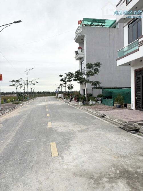 Bán nhiều lô 60m khu Áp Tràn, Dương Quan, Thuỷ Nguyên giá từ 2.8x tỷ - 2