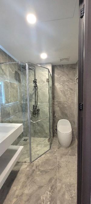 BÁN NHÀ Đàm QUang Trung LÔ GÓC NGÕ RỘNG,DT 50m,MT 4,4m , giá 10,2 tỷ - 2