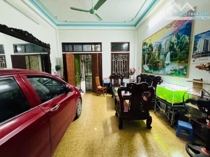 8Tỷ có nhà 4tầng, 40m trung tâm quận Hà Đông, phân lô, ô tô ngủ trong nhà, 30m ra phố. - 2