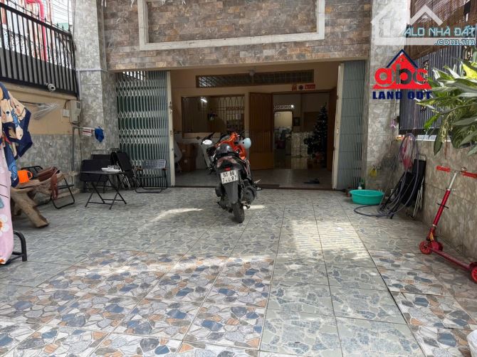 Bán nhà 147m2 vị trí 2 Đồng Khởi Ngay Big Tân Phong Tp Biên Hoà - 2