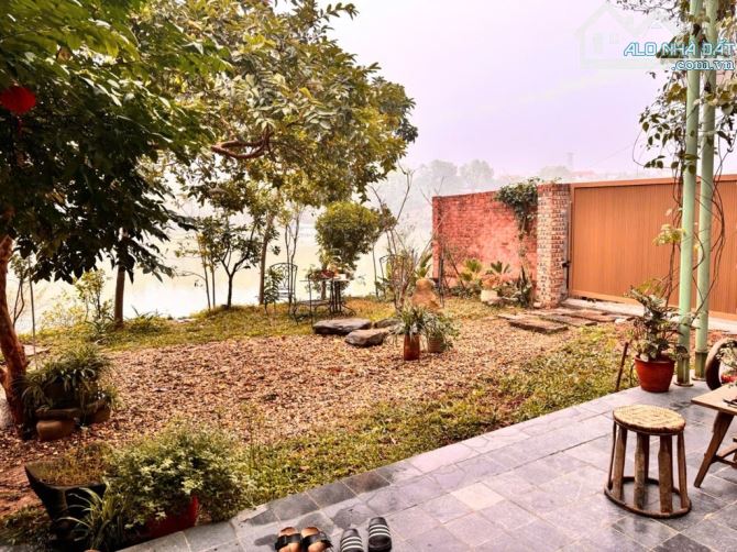 Q. Long Biên biệt thự nhà vườn 240m2, mặt tiền hơn 10m, lô góc, trước nhà ô tô tránh. - 2
