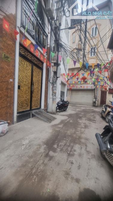 Bán đất xây CCMN, mặt ngõ thông, ô tô vào nhà - 2