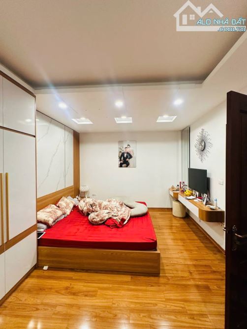 NHÀ ĐẸP RỘNG RÃI, VỊ TRÍ ĐẮC ĐỊA, 5 TẦNG PHÚ ĐÔ - LÊ QUANG ĐẠO, NHỈNH 7 TỶ - 3