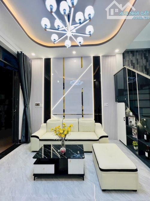 BÁN NHÀ FULL NỘI THẤT, GÓC 2 MẶT TIỀN HẺM 11 Đ.NGUYỄN VĂN LINH, KẾ ĐA KHOA TW - 3
