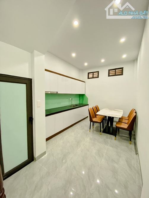 BÁN NHÀ ĐỊNH CÔNG THƯỢNG - 31M .4 TẦNG -HƠN ,GIÁ 6 TỶ TRUNG TÂM - NGÕ 3 GÁC - 3