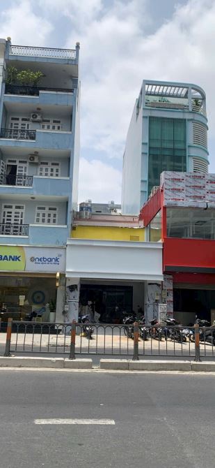 Mặt tiền 513 Phan Văn Trị P5 Gò Vấp. Diện tích 5,35x22m. HĐT 50tr/tháng. Giá 31 tỷ - 3