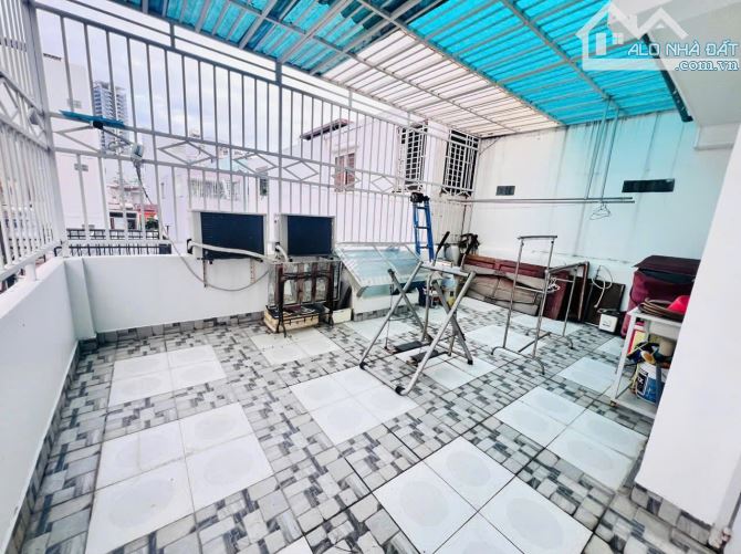 Cần bán gấp nhà hẻm xe hơi Tô Hiến Thành, Phường 14, Quận 10 DT: 6x16 KC; Trệt 2 tầng ST - 3