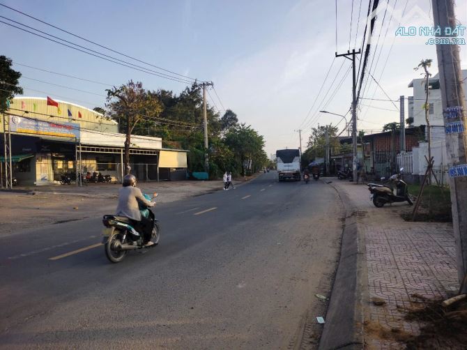 cần bán đất mặt tiền đường Nguyễn Chí Thanh Trà Vinh, đối diện sân bóng Trung Ngọc, - 3