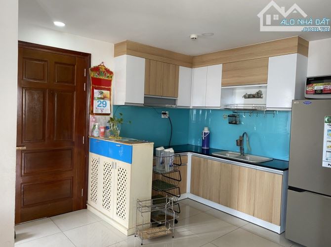 Chung cư 590, CMT8,P11, Quận 3:81m2,2p ngủ,2wc,NTCB, 14tr/th - 3