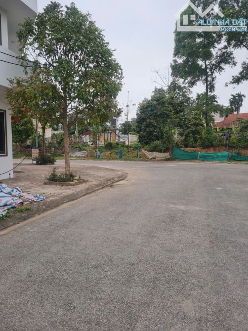 Bán Đất KHu Đô Thị KoSy, TP Bắc Giang. 75m2- MT 5m. Giá 2,7 tỷ - 3